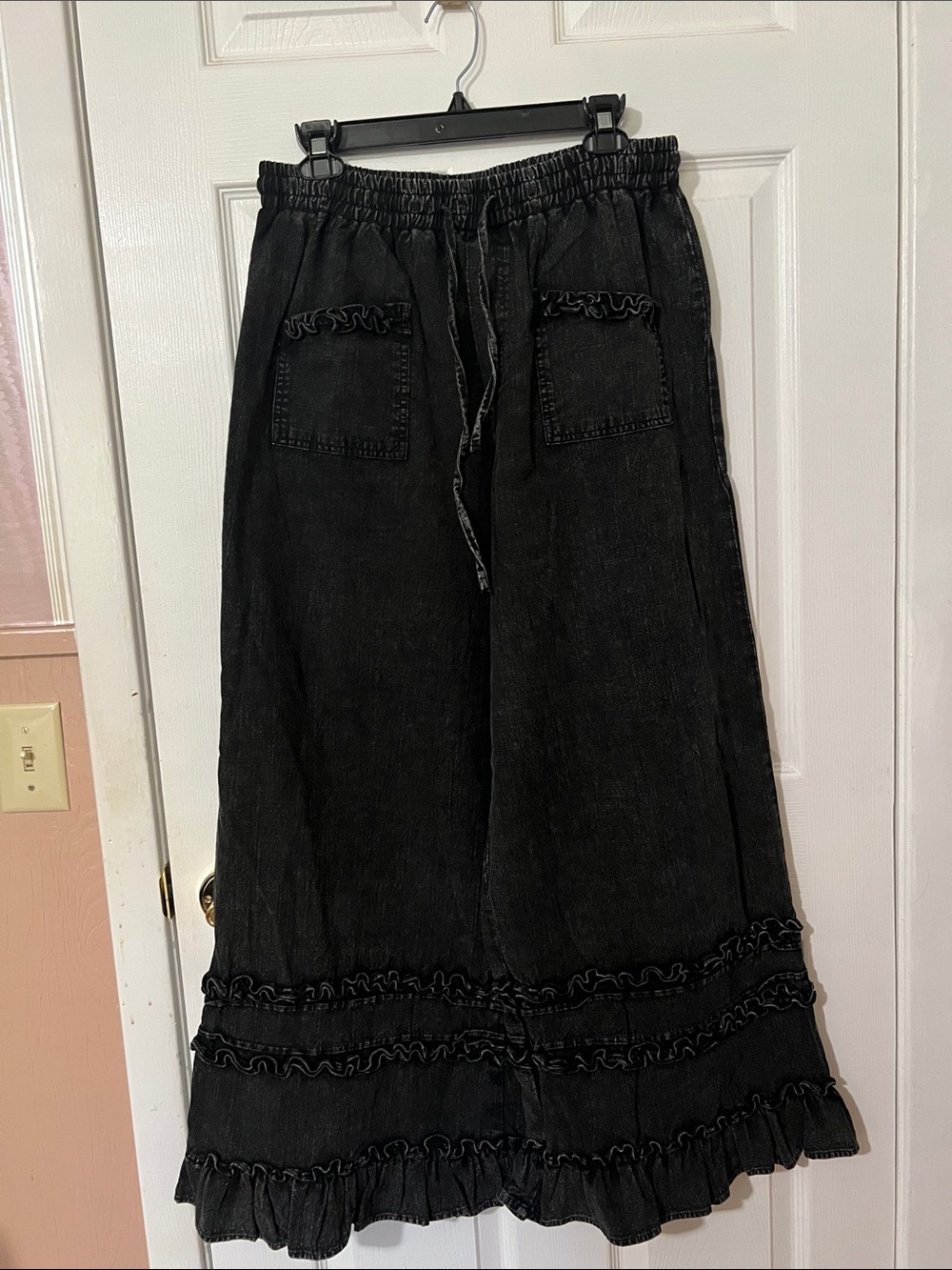 mittoshop Black Ruffle Hem Wide-Leg Pants Large